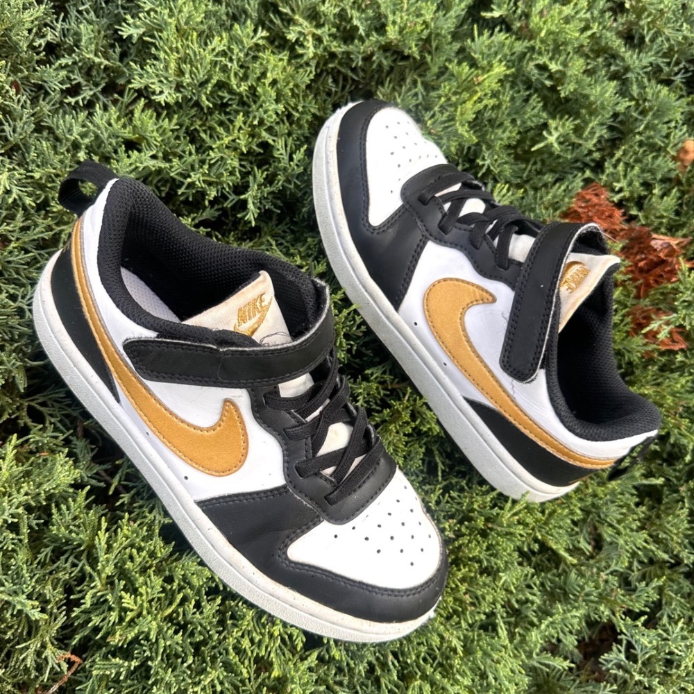 Nike Court Borough Low 2 Black White Gold Little Kids Athletic Shoes Size 2Y